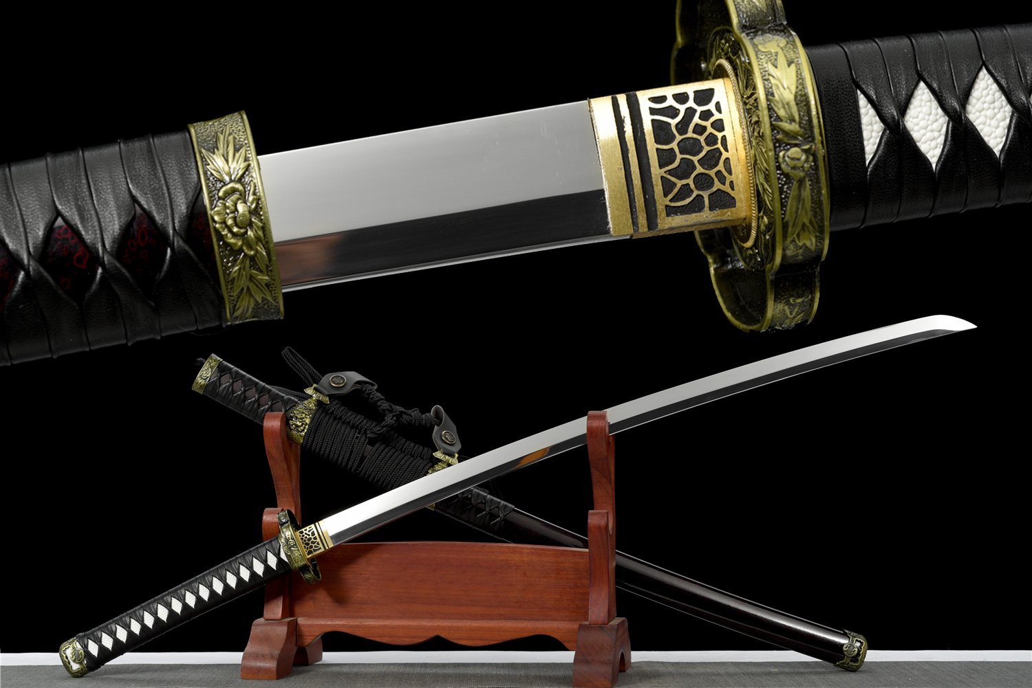Japanese Samurai Tachi - 104cm Spring Steel Badao Sword